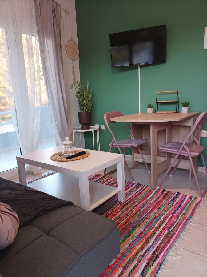 Home Away From Home Ixia  Ngoại thất bức ảnh