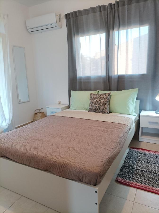 Home Away From Home Ixia  Ngoại thất bức ảnh